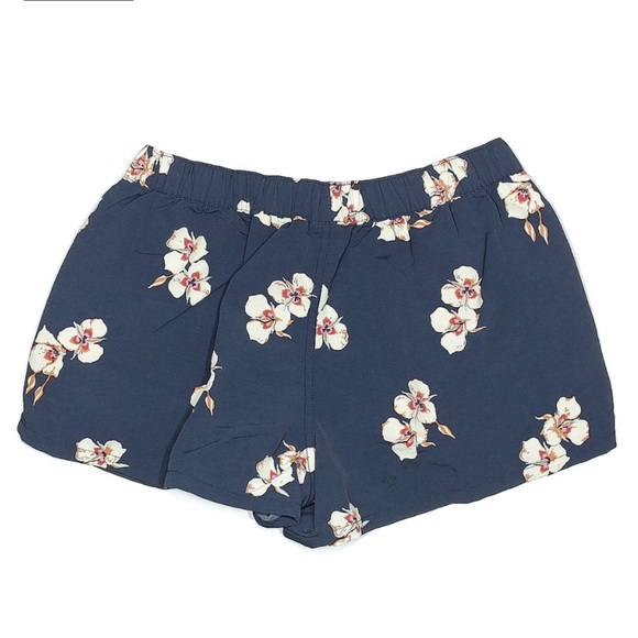 Patagonia athletic shorts - Picture 2 of 3